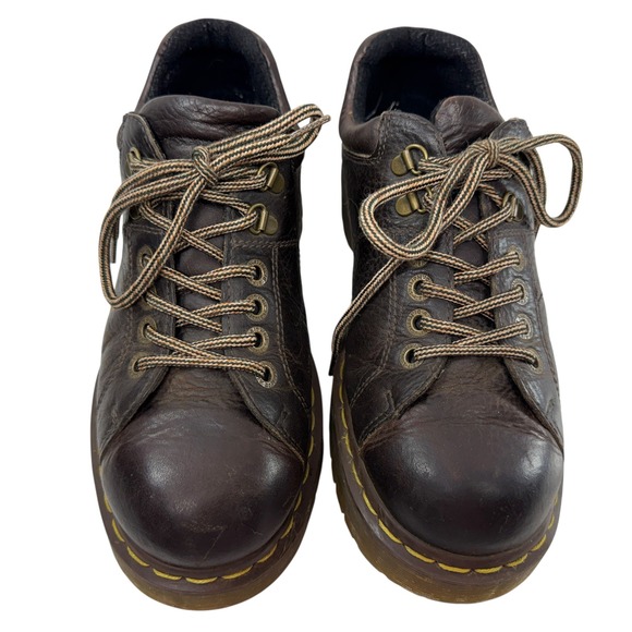 Shoes - Picture 3 of 9